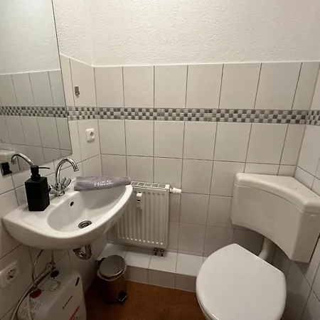 Апартаменти Familienwohnung Am Schloss