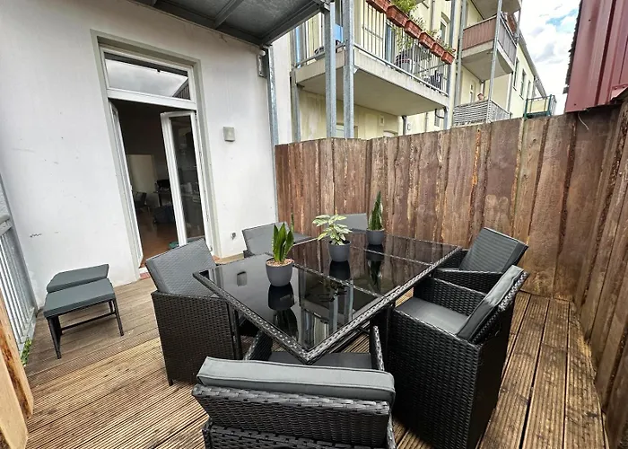 Familienwohnung Am Schloss * Schwerin (Mecklenburg-Vorpommern)