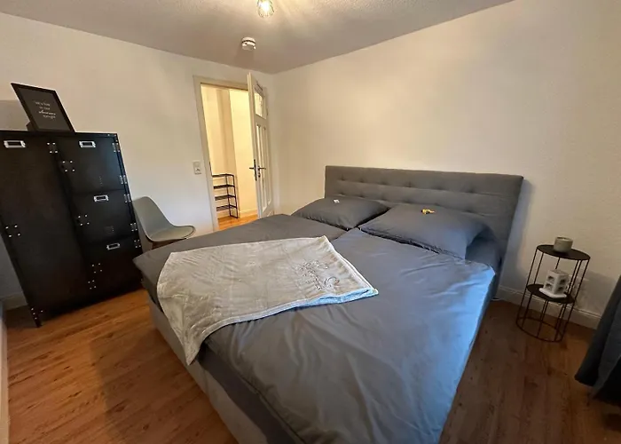 Apartment Familienwohnung Am Schloss *